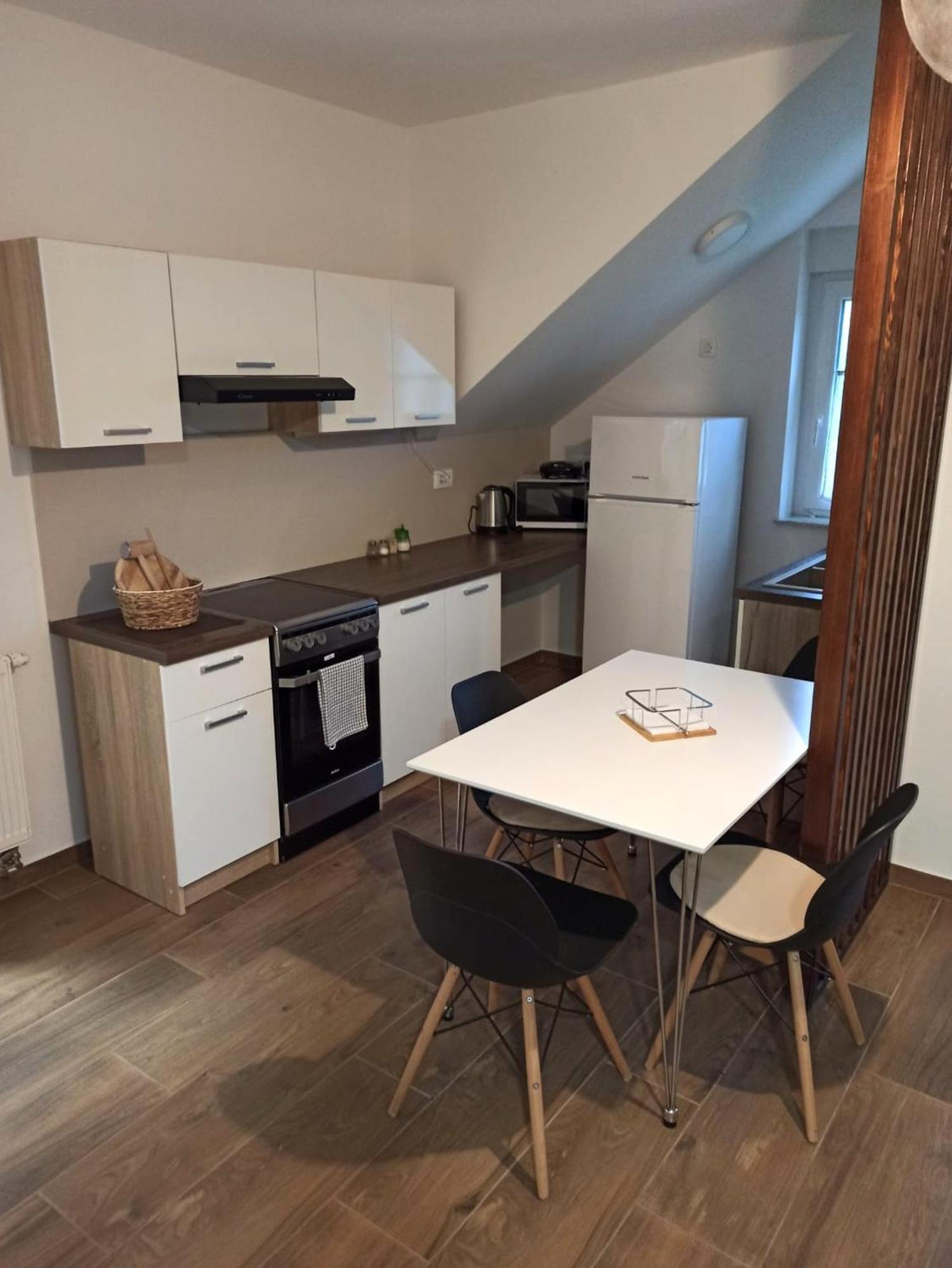 Apartmani Leptir Rakovica Eksteriør billede