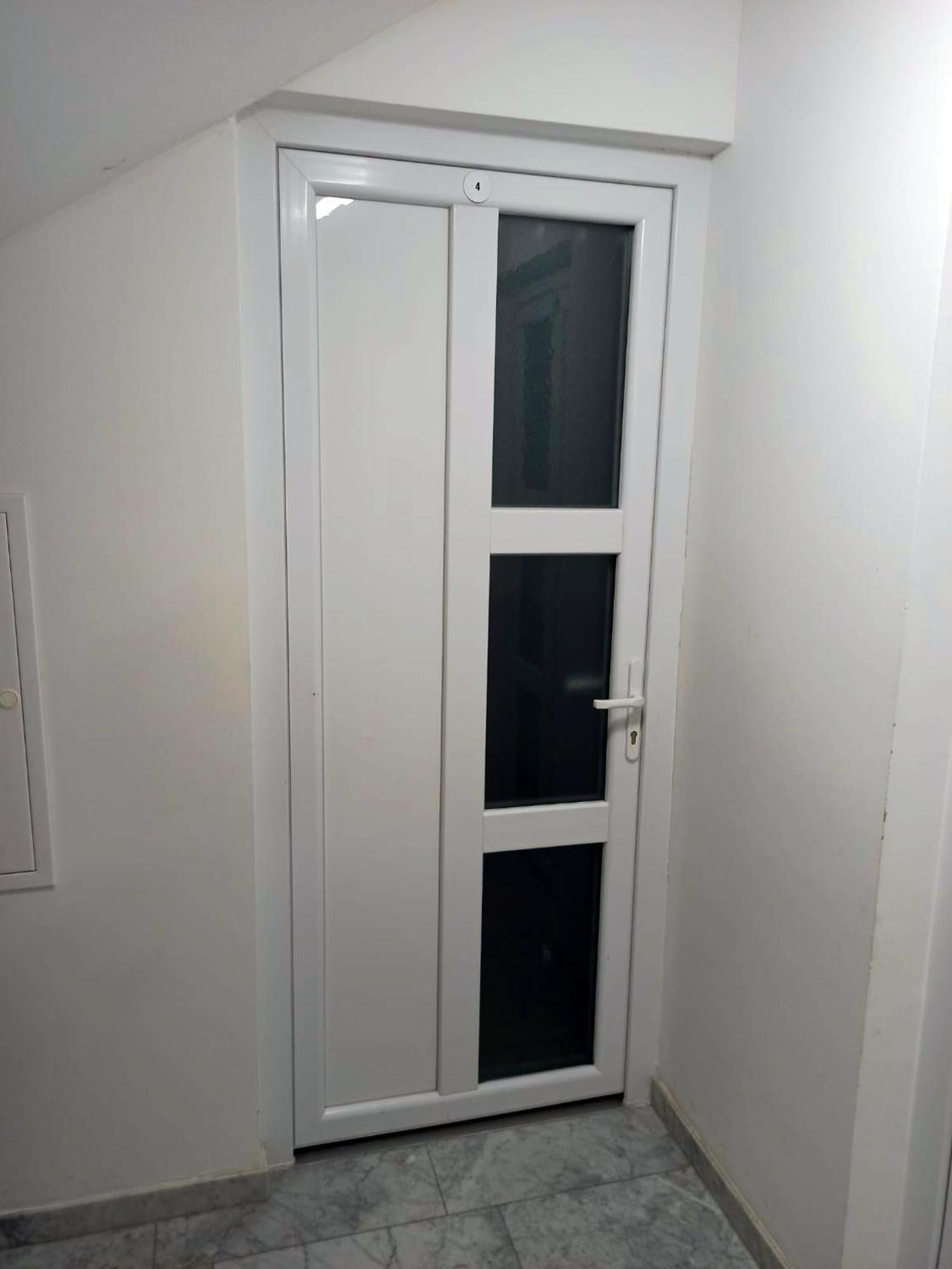 Apartmani Leptir Rakovica Eksteriør billede